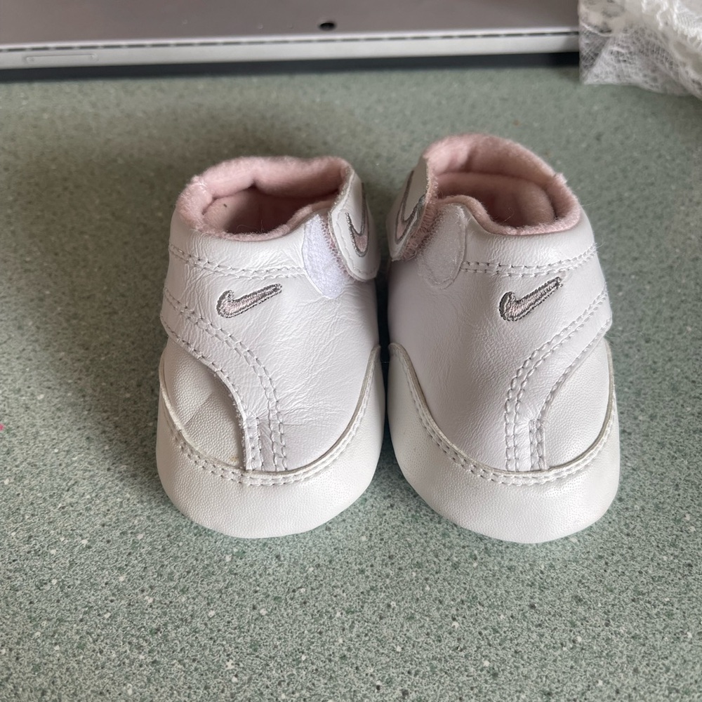Nike walker shoes